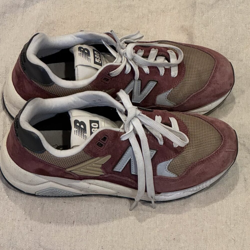 New Balance 580 'Washed Burgundy' sneaker